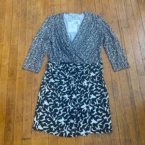 DVF jersey printed dress, mock drape wrap skirt 3/4 sleeves